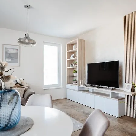 Apartmán Ah Nova Terasa Ii Free Parking *